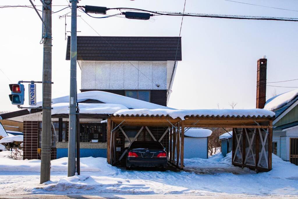 Guesthouse Chiyogaoka Асахикава Экстерьер фото